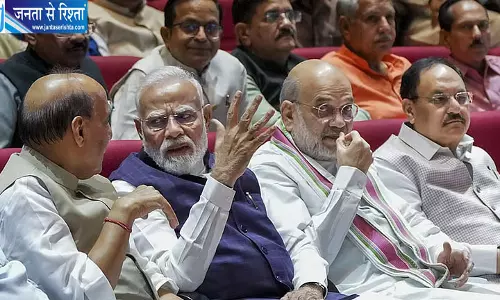 Gen Z वोटरों तक पहुंच बढ़ाने की तैयारी सोशल मीडिया पर मंत्रियों के काम का स्कोरकार्ड पेश