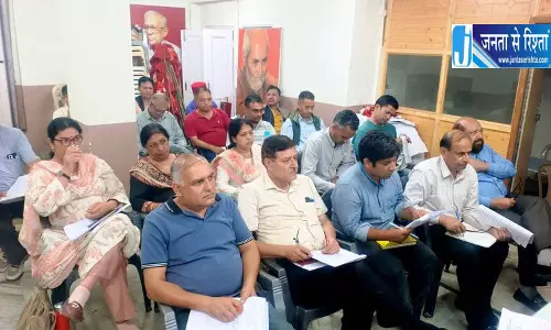टैक्स और फीस बढ़ोतरी के खिलाफ CPM, हिमाचल सरकार को दी चेतावनी