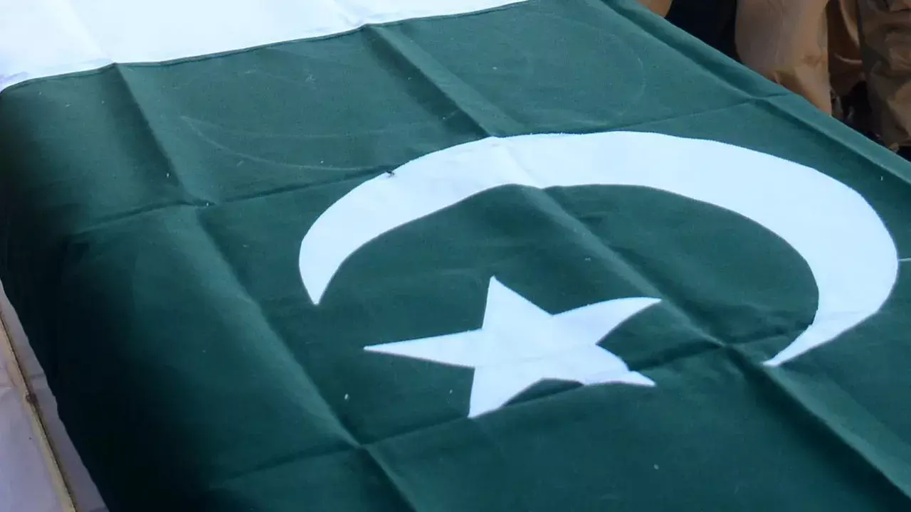 पाकिस्तान ने J&K पर अमेरिकी राजदूत की टिप्पणियों पर विरोध जताया पाकिस्तान ने J&K पर अमेरिकी राजदूत की टिप्पणियों पर विरोध जताया