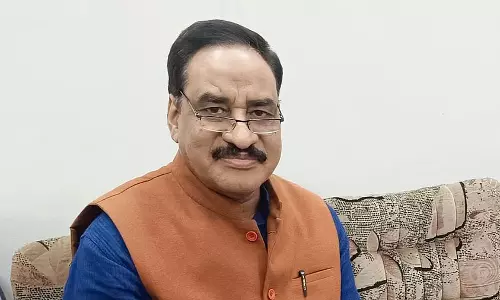 ‘वंदे मातरम’ के दो पद गाने के फैसले पर VHP का कांग्रेस पर हमला