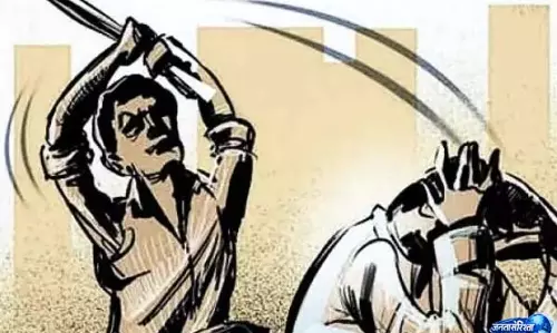 गंजम में तलवार से हमला, युवक गंभीर रूप से घायल गंजम में तलवार से हमला, युवक गंभीर रूप से घायल