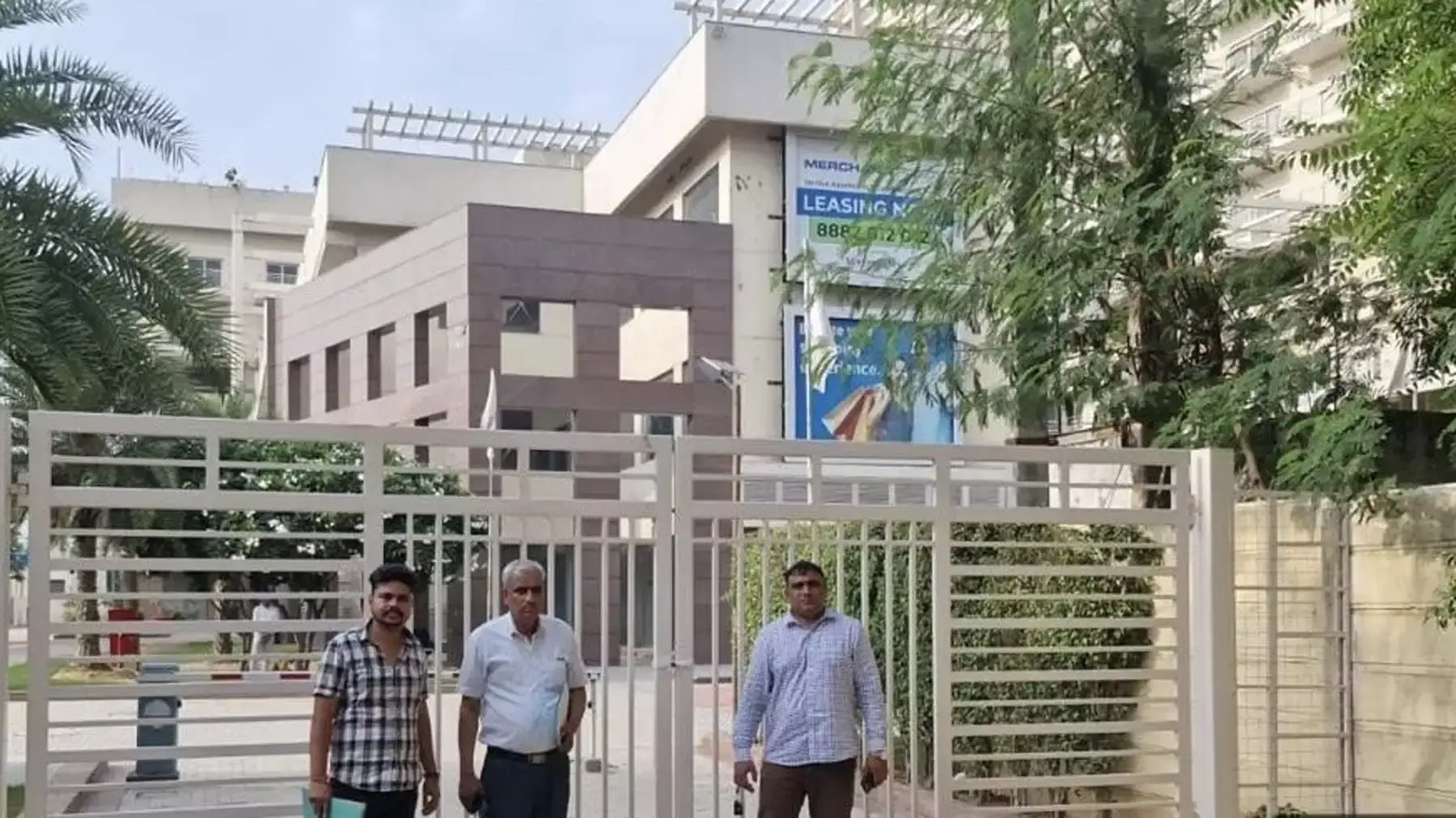 Gurugram: प्रॉपर्टी टैक्स नहीं चुकाने पर मर्चेंट प्लाजा सील, बकाया 11.5 करोड़ से अधिक