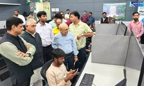 इंदौर मॉडल से बदलेगा बंगाल का सफाई सिस्टम? मंत्री ने किया अध्ययन इंदौर मॉडल से बदलेगा बंगाल का सफाई सिस्टम? मंत्री ने किया अध्ययन