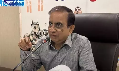 Telangana: CEO ने DEO और ERO को नोटिस के लिए समय-सीमा वाला एक्शन प्लान बनाने का निर्देश दिया Telangana: CEO ने DEO और ERO को नोटिस के लिए समय-सीमा वाला एक्शन प्लान बनाने का निर्देश दिया