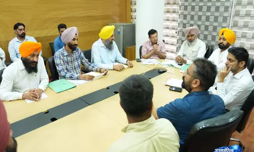पंजाब में कर्मचारियों की मांगों पर बनेगी संयुक्त कमेटी पंजाब में कर्मचारियों की मांगों पर बनेगी संयुक्त कमेटी