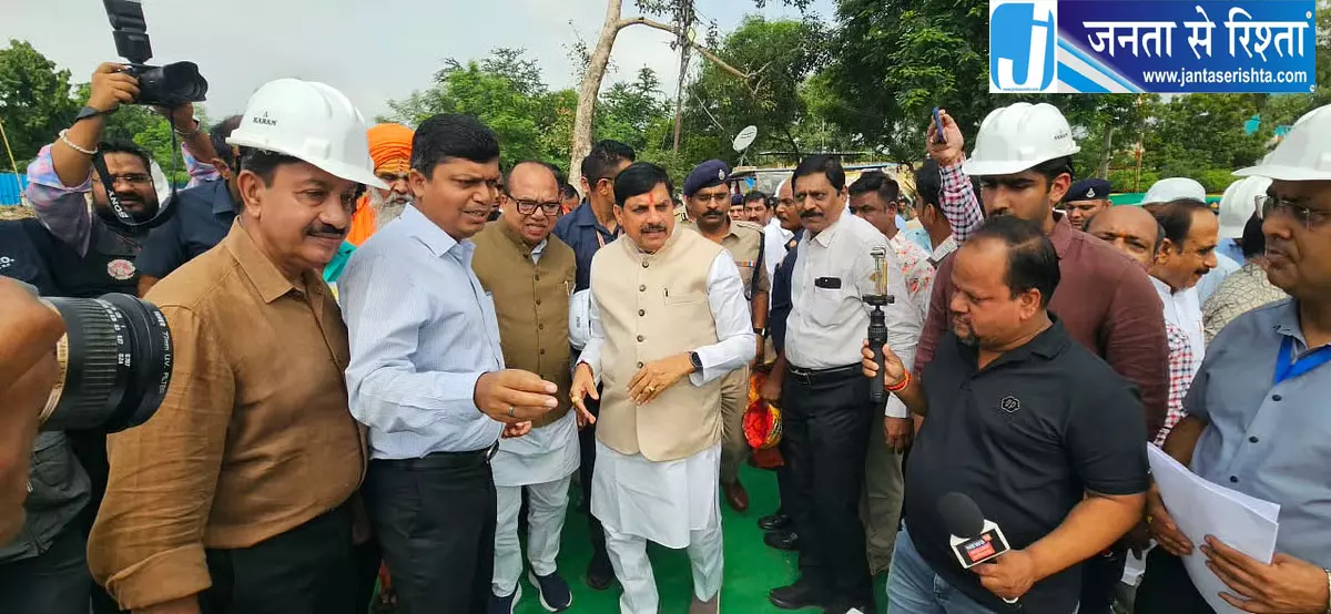सिंहस्थ 2028 की तैयारियों को लेकर मुख्यमंत्री ने किया निर्माण कार्यों का निरीक्षण सिंहस्थ 2028 की तैयारियों को लेकर मुख्यमंत्री ने किया निर्माण कार्यों का निरीक्षण