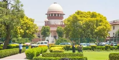 दुष्कर्म मामले में तरुण तेजपाल ने हाईकोर्ट के फैसले को सुप्रीम कोर्ट में दी चुनौती दुष्कर्म मामले में तरुण तेजपाल ने हाईकोर्ट के फैसले को सुप्रीम कोर्ट में दी चुनौती