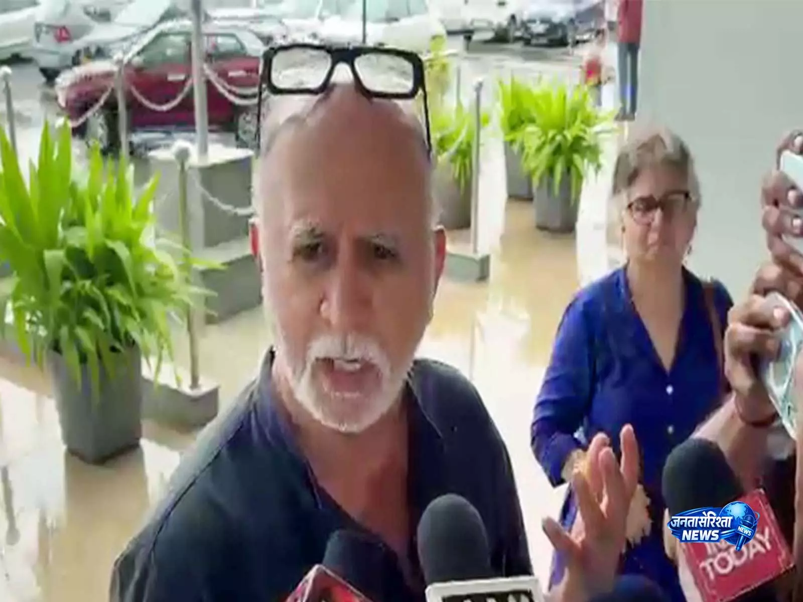 Tarun Tejpal ने रेप केस में दोषी ठहराए जाने के खिलाफ सुप्रीम कोर्ट का रुख किया Tarun Tejpal ने रेप केस में दोषी ठहराए जाने के खिलाफ सुप्रीम कोर्ट का रुख किया