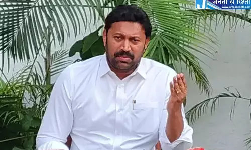 Andhra: ED ने कडप्पा और हैदराबाद में अविनाश रेड्डी के ठिकानों पर तलाशी ली Andhra: ED ने कडप्पा और हैदराबाद में अविनाश रेड्डी के ठिकानों पर तलाशी ली
