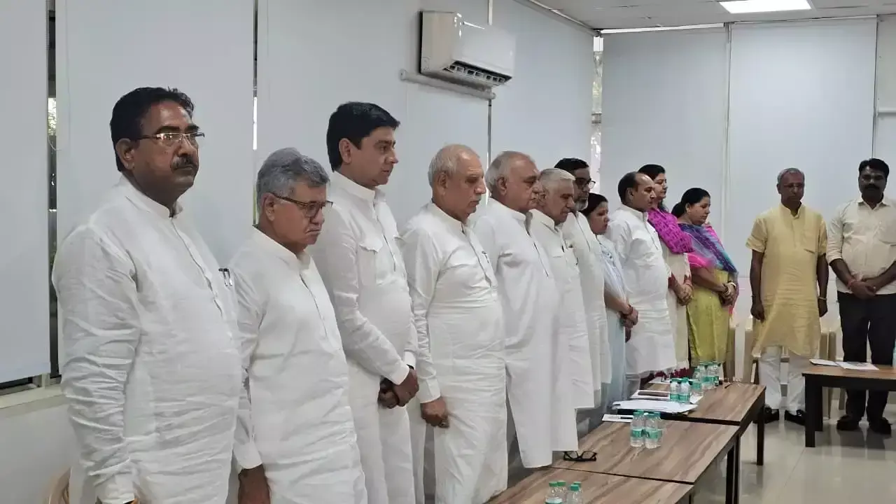 Chandigarh: कांग्रेस ने सरकार को घेरने की बनाई रणनीति, भर्तियों से कर्मचारी मुद्दे तक होंगे निशाने पर