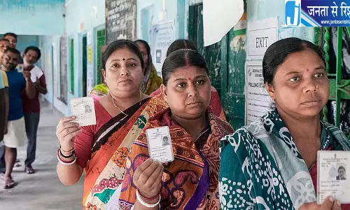 कर्नाटक में 11 विदेशी नागरिकों के वोटर ID की जांच, FRO ने CEO कार्यालय से मांगी जानकारी