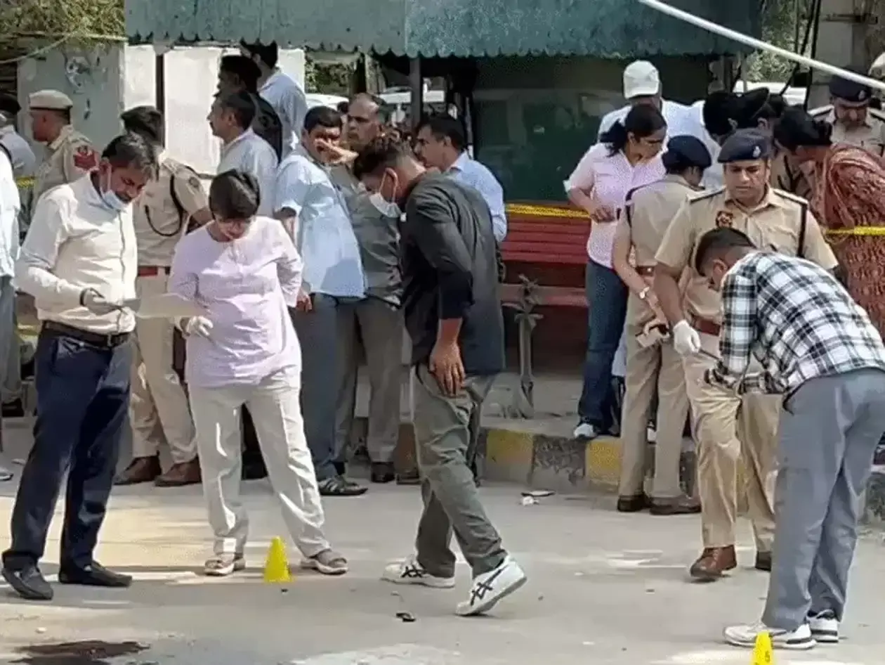 Hisar: हिसार में सनसनीखेज वारदात, कोर्ट से निकलते ही विनोद काणा की गोली मारकर हत्या