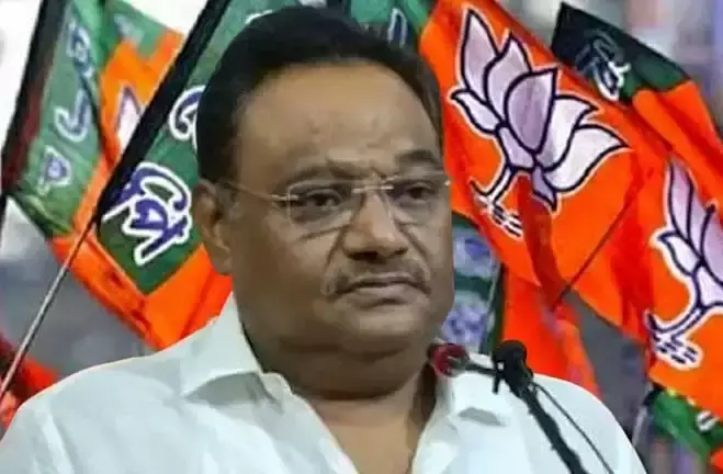 Kolkata: यादवपुर विश्वविद्यालय की अशांति पर भाजपा का स्पष्टीकरण, शमीक ने आरोपों को नकारा