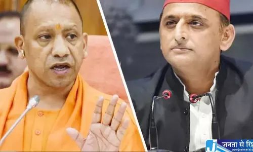योगी ने PDA पर कसा तंज अखिलेश यादव को घेरा