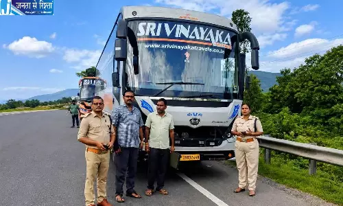 Andhra: नियम तोड़ने वाली प्राइवेट बसों के खिलाफ़ विशेष अभियान