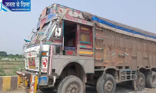 दिल्ली-कानपुर हाईवे पर हादसा, कैंटर ने दो युवकों को रौंदा; मौके पर मौत