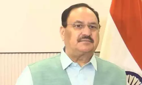 राहुल गांधी के धरने पर केंद्रीय मंत्री जेपी नड्डा का जोरदार हमला, कांग्रेस नेता को बताया कैमराजीवी राहुल गांधी के धरने पर केंद्रीय मंत्री जेपी नड्डा का जोरदार हमला, कांग्रेस नेता को बताया कैमराजीवी