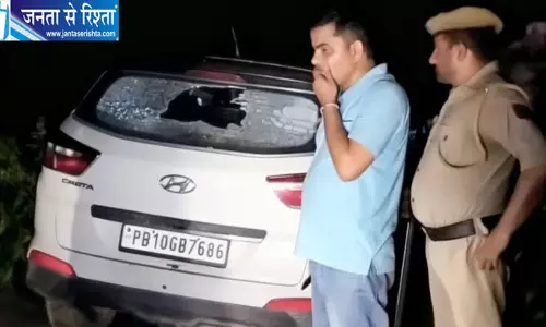 तेज रफ्तार क्रेटा का आतंक, पूर्व सरपंच ने बचाई जान