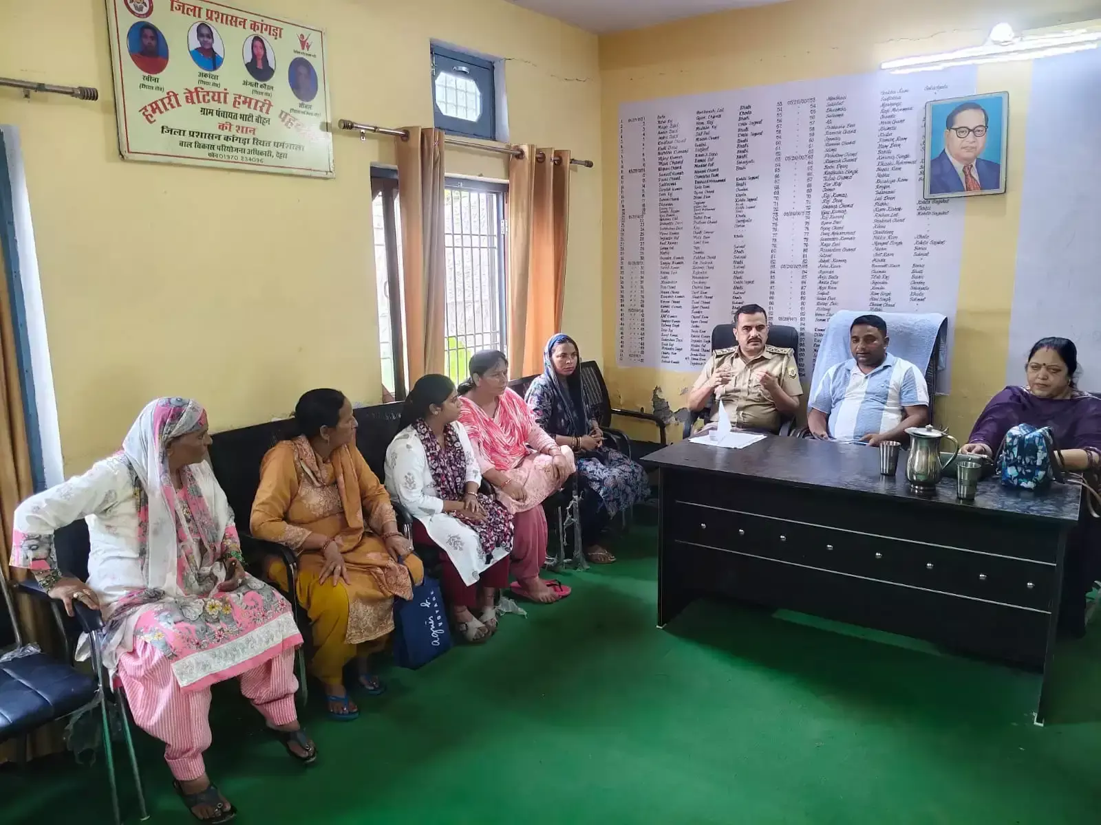 Dharamshala: देहरा पुलिस ने पंचायतों में तेज किया नशे के खिलाफ अभियान, 7 बैठकों का आयोजन