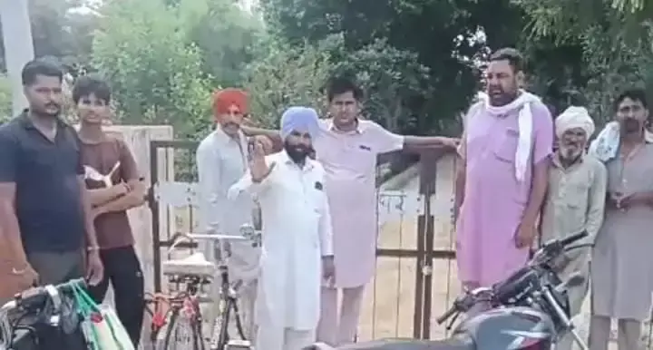 Sirsa: पेयजल संकट को लेकर ग्रामीणों का फूटा गुस्सा, जलघर पर तालाबंदी