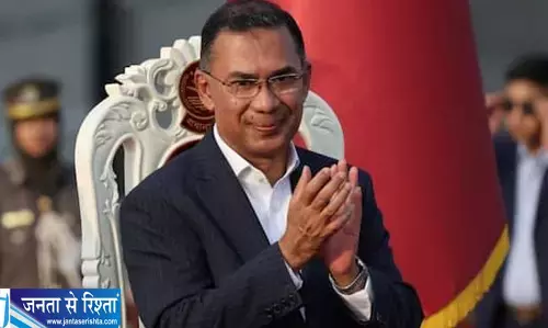 एक घंटे में बदला राष्ट्रपति भवन का बयान बांग्लादेश दौरे पर बढ़ी चर्चा एक घंटे में बदला राष्ट्रपति भवन का बयान बांग्लादेश दौरे पर बढ़ी चर्चा