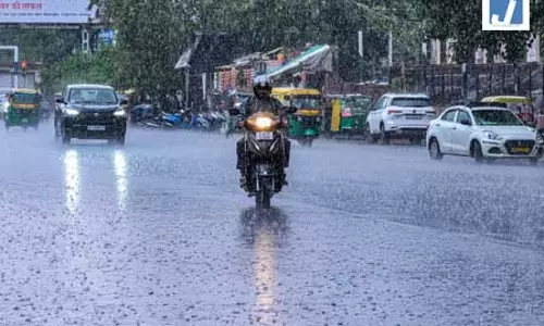 मध्य प्रदेश: रीवा में बारिश का कहर जारी, उपमुख्यमंत्री ने राहत शिविरों का जायजा लिया