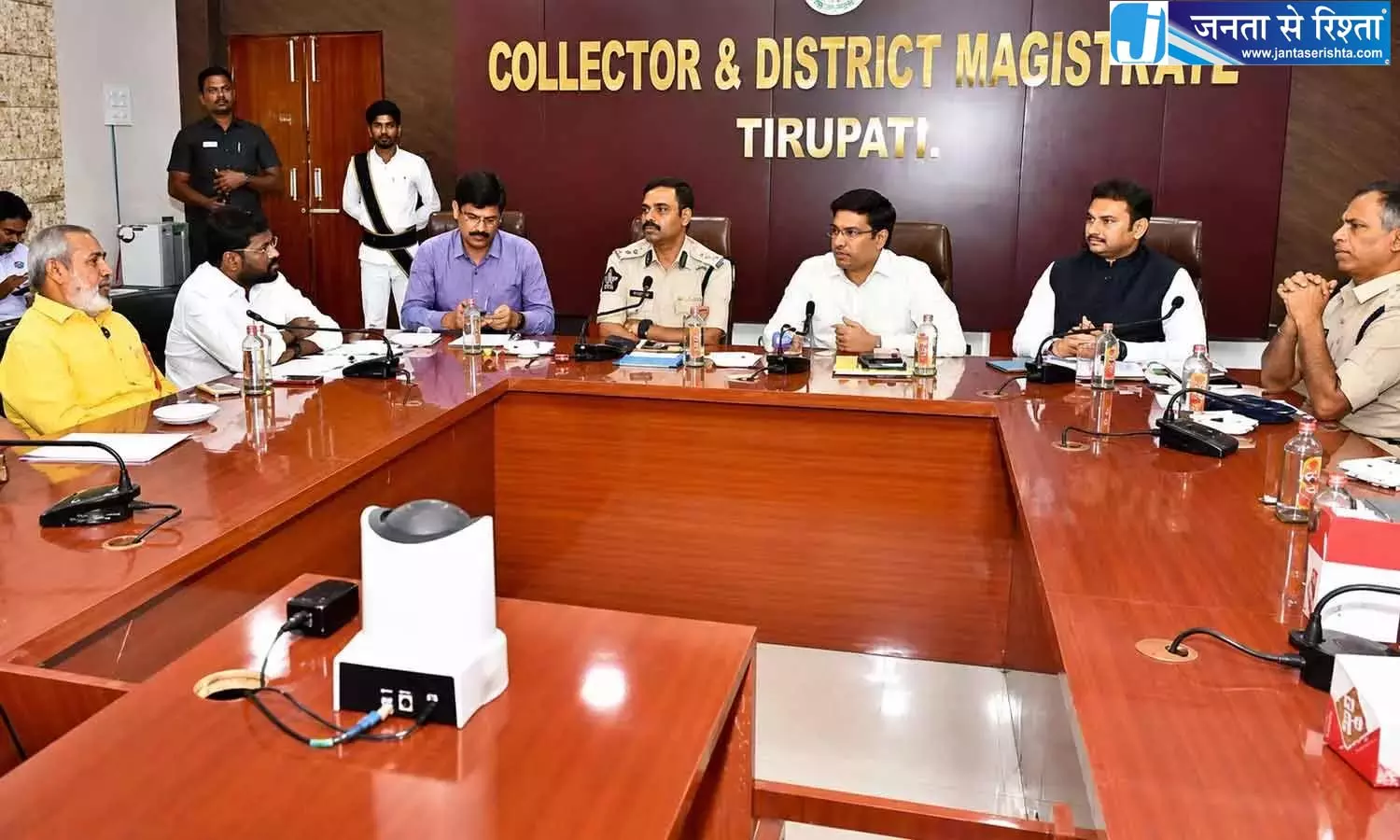 Andhra: तिरूपति विनायक चविथी, श्रीवारी ब्रह्मोत्सवम की तैयारी कर रहा है Andhra: तिरूपति विनायक चविथी, श्रीवारी ब्रह्मोत्सवम की तैयारी कर रहा है