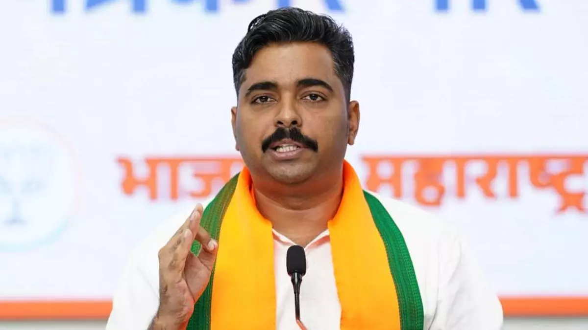 Mumbai: संजय राऊत पर भाजपा का पलटवार, सहकारिता के मुद्दे पर उठाए सवाल Mumbai: संजय राऊत पर भाजपा का पलटवार, सहकारिता के मुद्दे पर उठाए सवाल