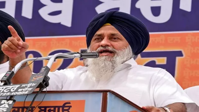 SC ने BKI-AKJ पर की गई टिप्पणी को लेकर मानहानि के मामले में सुखबीर बादल की याचिका खारिज कर दी SC ने BKI-AKJ पर की गई टिप्पणी को लेकर मानहानि के मामले में सुखबीर बादल की याचिका खारिज कर दी