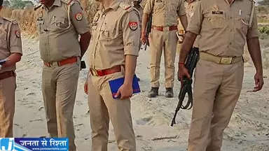 ऑनर किलिंग का आरोप चाचा ने भतीजी की हत्या कर शव छिपाया ऑनर किलिंग का आरोप चाचा ने भतीजी की हत्या कर शव छिपाया