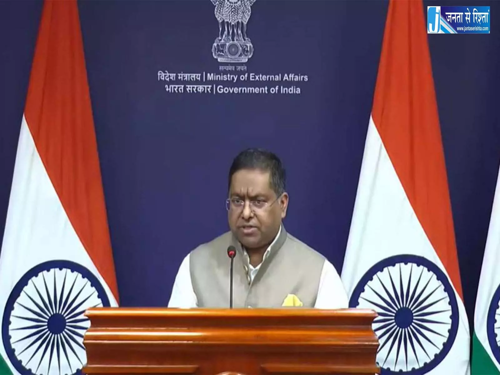 ईरान संकट पर भारत ने बातचीत और कूटनीति पर दिया जोर ईरान संकट पर भारत ने बातचीत और कूटनीति पर दिया जोर