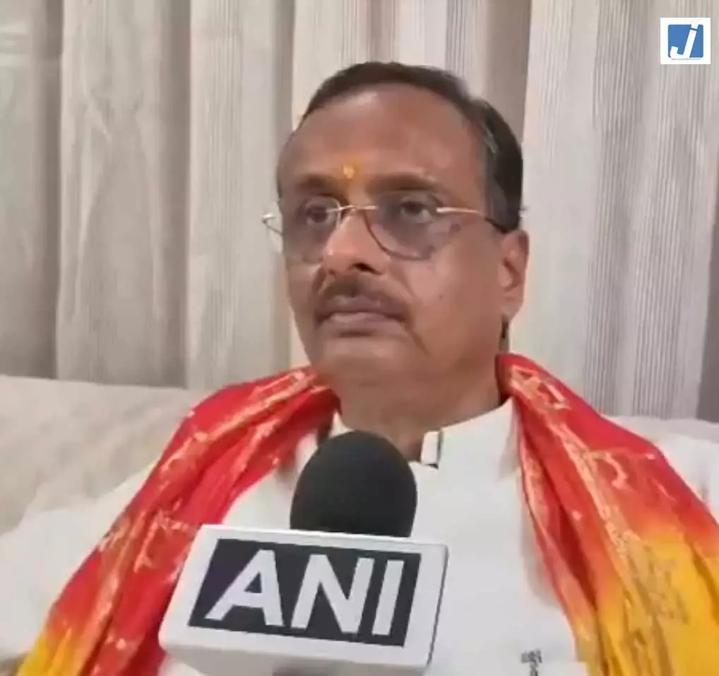 सपा के PDA फॉर्मूले पर दिनेश शर्मा का निशाना, बोले चुनावी प्रेम नहीं होना चाहिए सपा के PDA फॉर्मूले पर दिनेश शर्मा का निशाना, बोले चुनावी प्रेम नहीं होना चाहिए
