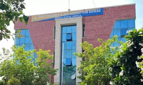 हरियाणा विजिलेंस अधिकारी बनकर घूमने वाला हिसार का व्यक्ति पकड़ा गया