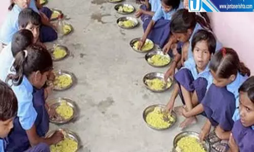 मिड डे मील में बड़ा बदलाव अब तौलकर इस्तेमाल होगी हर सामग्री