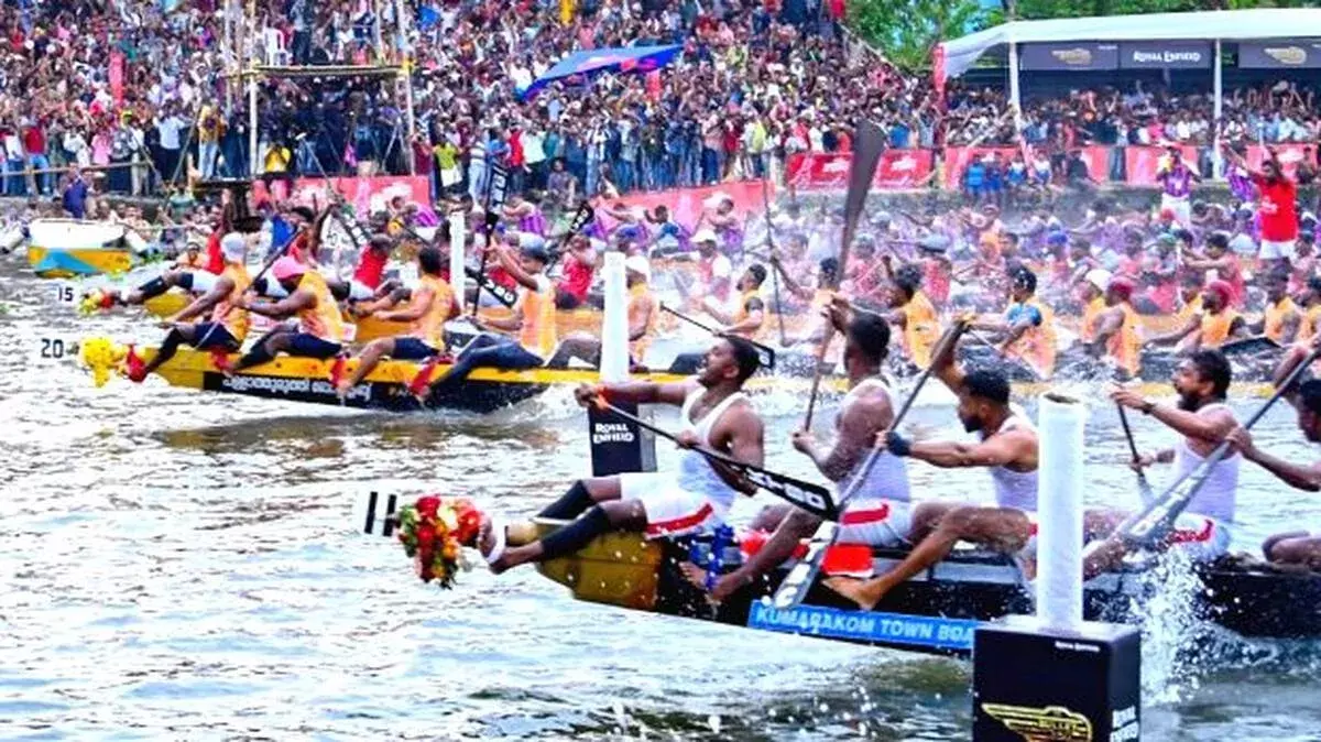 Kerala: नेहरू ट्रॉफी बोट रेस से पहले कल अलाप्पुझा में सरकारी दफ्तरों में छुट्टी रहेगी