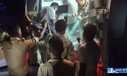 बलरामपुर में भीषण सड़क हादसा, 3 की मौत