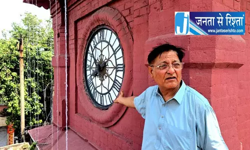 Jhajjar टाउन हॉल की घड़ी बंद, लोग परेशान