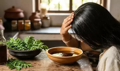 मानसून में Hair Fall से परेशान? प्याज और कढ़ी पत्ते के तेल से पाएं राहत