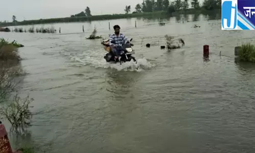 गढ़मुक्तेश्वर में गंगा का जलस्तर बढ़ा, पांच दिन में 40 सेंटीमीटर उछाल; गांवों में घुसा पानी
