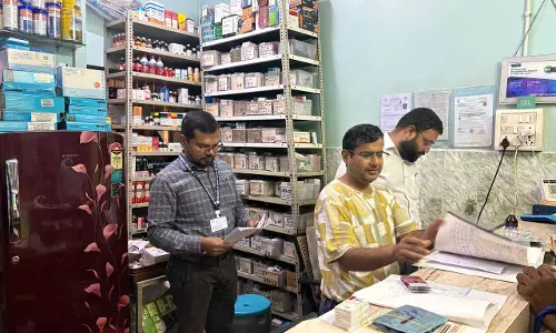 दवा दुकानों की जांच, नकली दवाओं पर प्रशासन की पैनी नजर