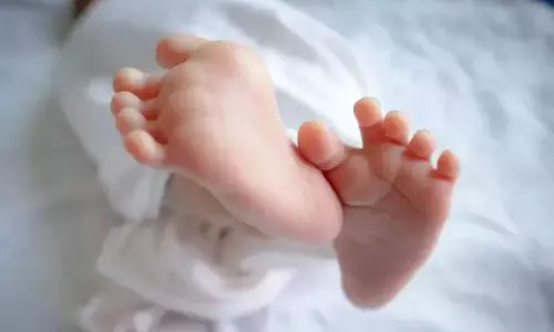 बरसाती नाले में मिला नवजात 15 दिन बाद जिंदगी की जंग हारा, 57 हजार दंपती की उम्मीदें टूटीं बरसाती नाले में मिला नवजात 15 दिन बाद जिंदगी की जंग हारा, 57 हजार दंपती की उम्मीदें टूटीं