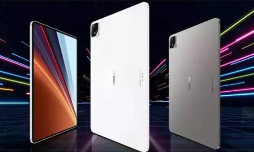10,100 mAh बैटरी, दो फ्रंट कैमरा वाला टैबलेट Honor Pad X10 Pro Max हुआ लॉन्च 10,100 mAh बैटरी, दो फ्रंट कैमरा वाला टैबलेट Honor Pad X10 Pro Max हुआ लॉन्च
