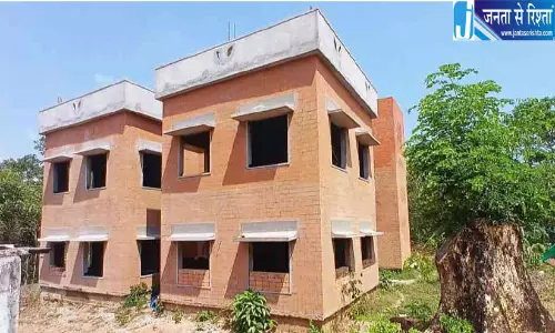 आठ साल बाद भी अधूरी है सरकारी एलपी स्कूल की नई इमारत