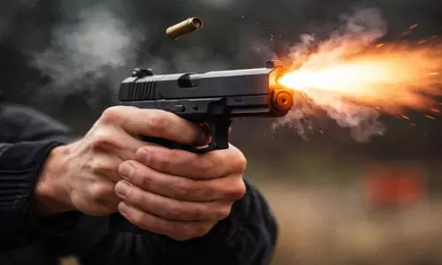 पश्चिम बंगाल के संदेशखाली में स्थानीय भाजपा नेता के आवास पर गोलीबारी के बाद तनाव का माहौल