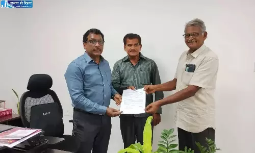 Andhra: किराये की ज़मीन पर खेती करने वाले किसान 2 लाख रुपये का बिना गारंटी वाला फ़सल लोन चाहते हैं Andhra: किराये की ज़मीन पर खेती करने वाले किसान 2 लाख रुपये का बिना गारंटी वाला फ़सल लोन चाहते हैं