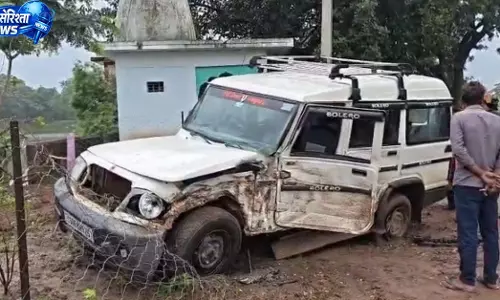 स्कूली बच्चों से भरी बोलेरो की टक्कर, कई बच्चे घायल अस्पताल में भर्ती