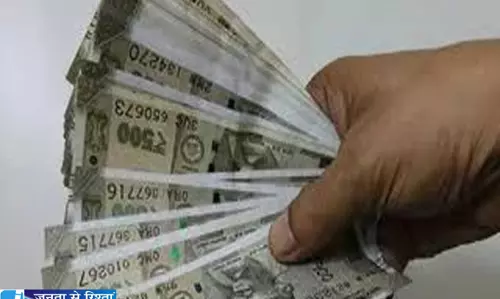 कमाई कम पड़ रही है तो बदलें खर्च का तरीका अपनाएं ये मनी रूल
