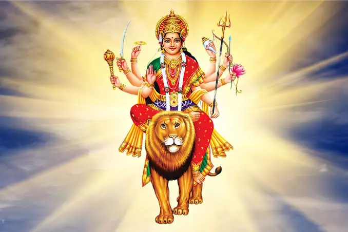 मां दुर्गा की सवारी बना शेर, जानें देवी पार्वती से जुड़ी पौराणिक कथा मां दुर्गा की सवारी बना शेर, जानें देवी पार्वती से जुड़ी पौराणिक कथा