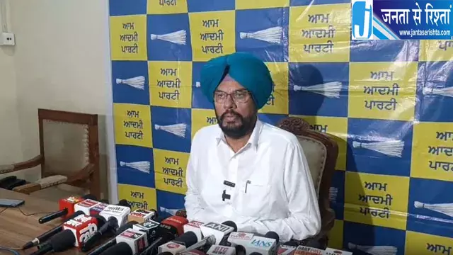 सज्जन कुमार को लेकर कथित बयान पर धालीवाल का हमला, हुड्डा के खिलाफ कार्रवाई की मांग सज्जन कुमार को लेकर कथित बयान पर धालीवाल का हमला, हुड्डा के खिलाफ कार्रवाई की मांग