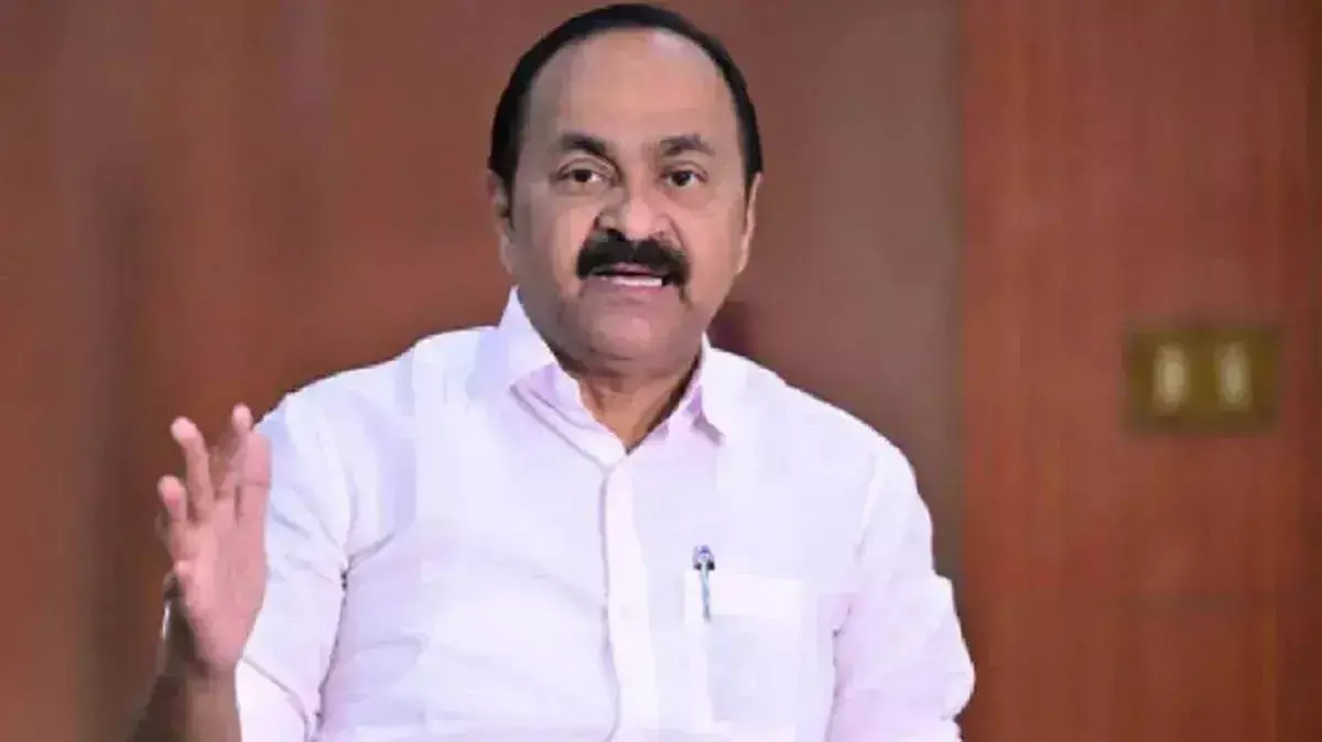 पलक्कड़ डिवीज़न के विभाजन का विरोध, CM ने रेलवे बोर्ड पर उठाए सवाल पलक्कड़ डिवीज़न के विभाजन का विरोध, CM ने रेलवे बोर्ड पर उठाए सवाल